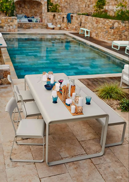 ベルビダイニングチェアＶ2／42リコリス