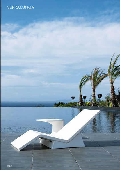 アクアラウンジャー